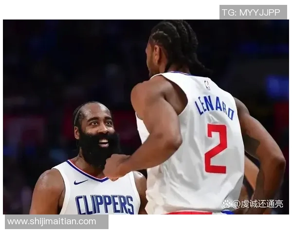 勇士与快船季后赛精彩对决录播回顾全场焦点瞬间分析